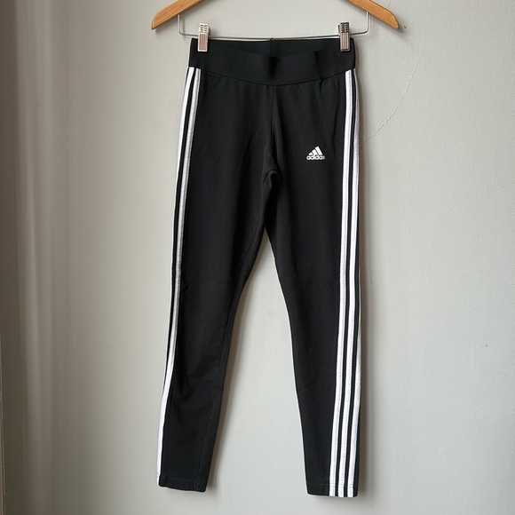 Adidas sports leggings - Picture 1 of 4